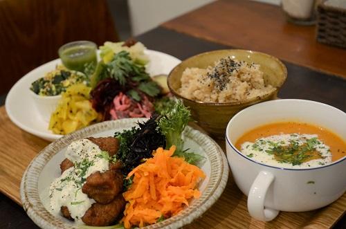 From A E Cafe フロマエカフェ 西日暮里 谷根千 お客様の Want に応えるコンセプトディナー