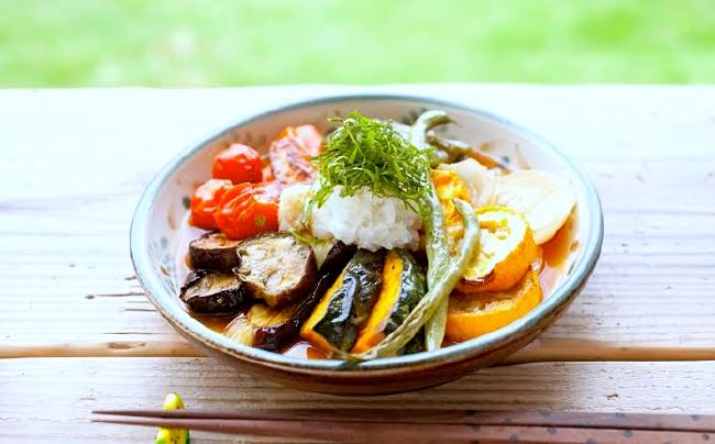 オーブンで焼いて浸すだけ さっぱり夏野菜の焼き浸し 夏野菜のミニ知識付き