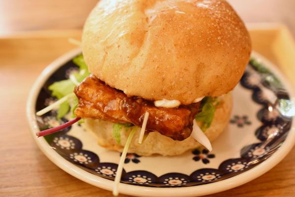 Vegan Cafe サルンポヮク で心もお腹も大満足 大阪 箕面