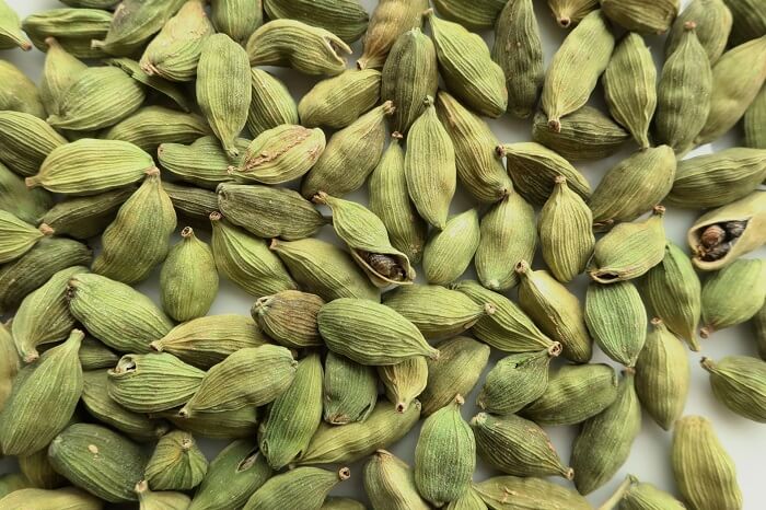 オレンジとカルダモンの木のビスケットのレシピ